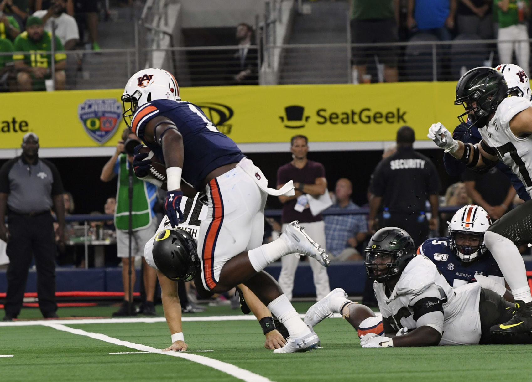 Auburn v Oregon